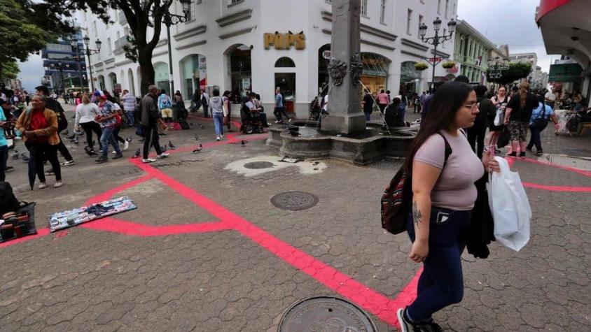 La línea roja de más de un kilómetro que apareció pintada en Costa Rica sobre aceras históricas