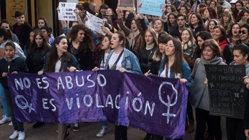 "Solo sí es sí": polémica en España por rebajas de penas a agresores sexuales bajo la nueva ley