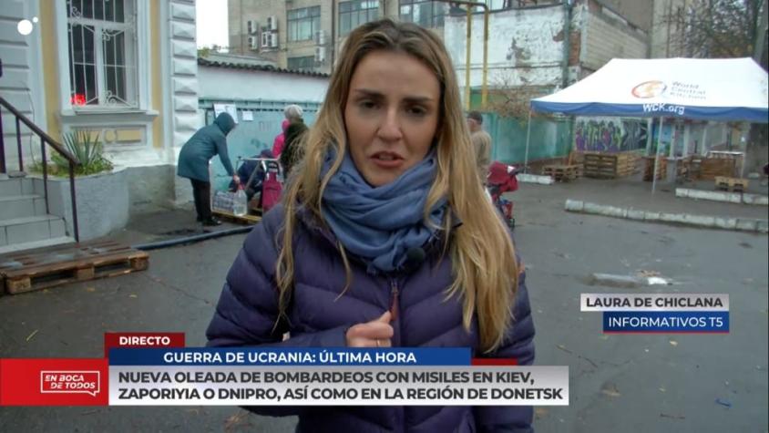 Reportera sufre un ataque de ansiedad en vivo mientras despachaba desde Ucrania