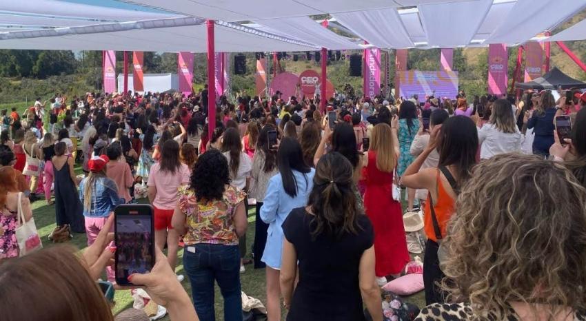 Inédito festival reúne a más de 700 mujeres para el Día Internacional de la Mujer Emprendedora
