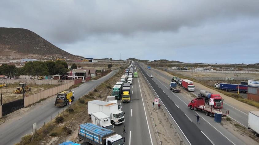 [VIDEO] Camioneros del norte no ceden: Rechazan proyecto para congelar precio del diesel