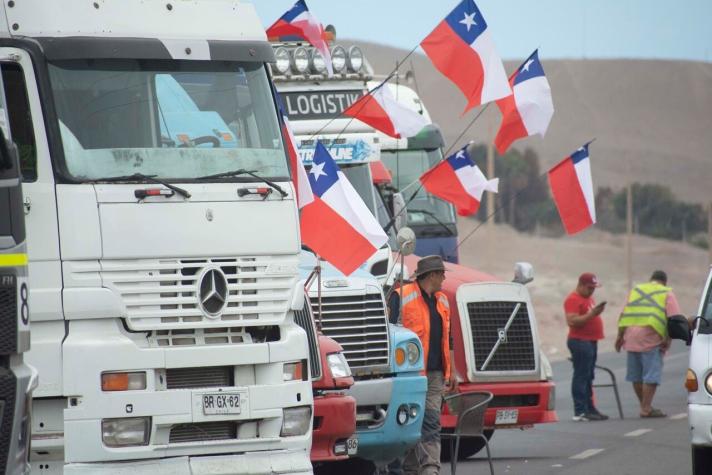 Dirigente de camioneros de Paine asegura que fue "amenazado" por el Gobierno