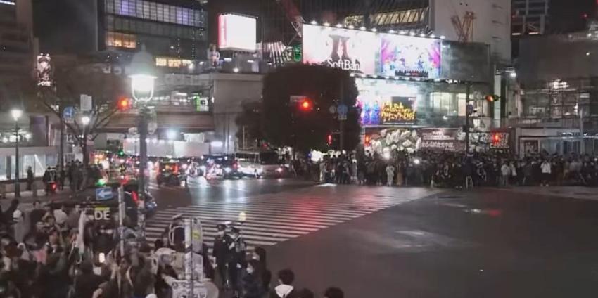 VIDEO | La ordenadísima celebración de los hinchas japoneses tras el histórico triunfo ante Alemania