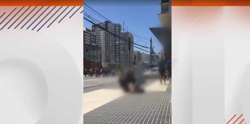 VIDEO | Dos alumnas de colegio de Viña del Mar se pelearon a golpes en plena calle