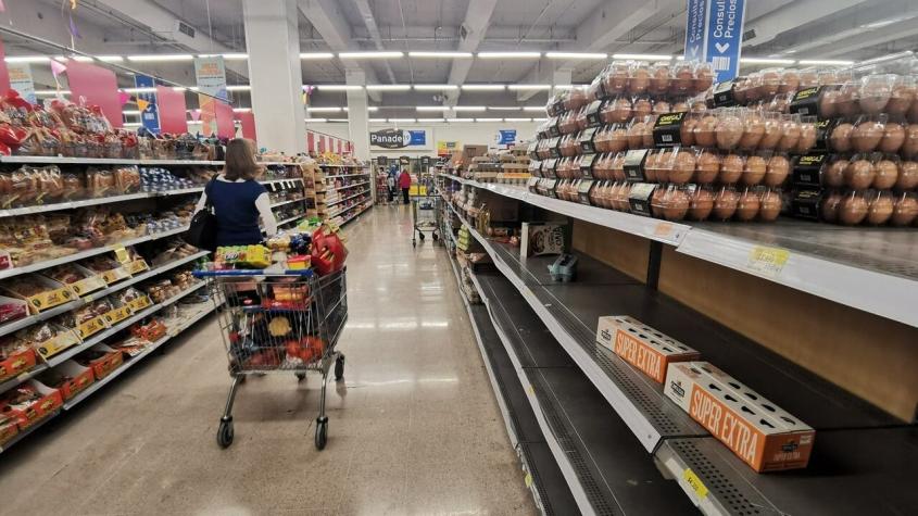 Paro de camioneros: Las comunas donde hay más problemas con el abastecimiento en supermercados