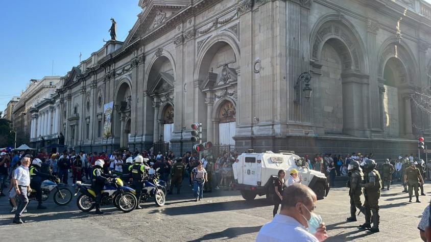 Realizan amplio operativo contra el comercio ambulante en el casco histórico de Santiago