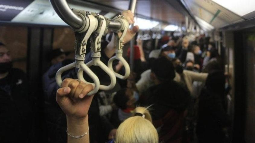 Por qué el Panel de Expertos en Transporte volvió a proponer un alza de $30 en el pasaje de Metro