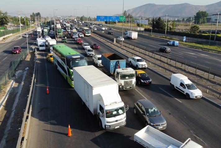 CPC anuncia que llegó a acuerdo con camioneros "descolgados"