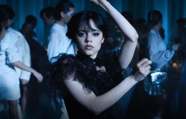 Actriz de "Merlina" por particular baile en la serie: "Creo que es obvio que no soy una bailarina”