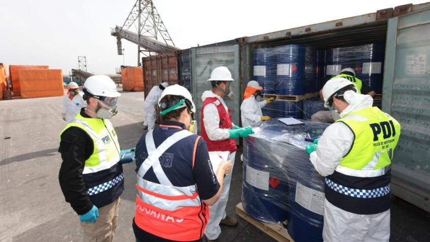 Incautan en Arica cerca de 700 toneladas de productos químicos que se usarían para producir cocaína