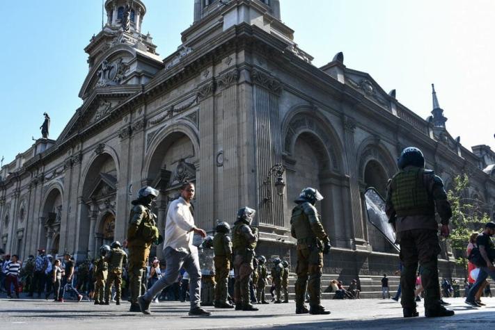 Cuando cae la tarde en Plaza de Armas: crónica del lado más oscuro entregado a la delincuencia