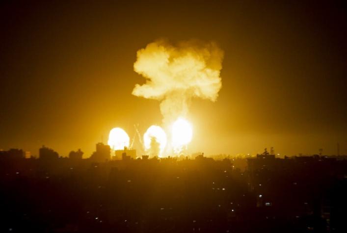 Ejército israelí ataca Gaza en respuesta a lanzamiento de cohetes contra Israel
