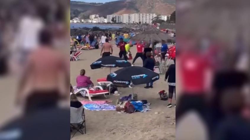 VIDEO: Bañistas protagonizaron violenta pelea con salvavidas en playa de Papudo