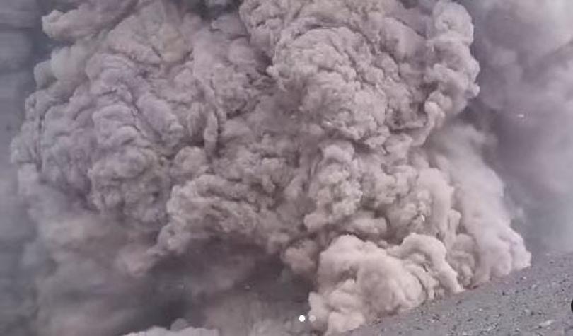 Grupo de turistas captó el momento en que ocurrió el pulso eruptivo en el volcán Láscar