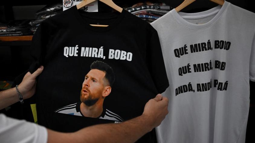 Furor comercial con el "¿Qué mirás, bobo?": Los productos que la rompen con la frase de Messi