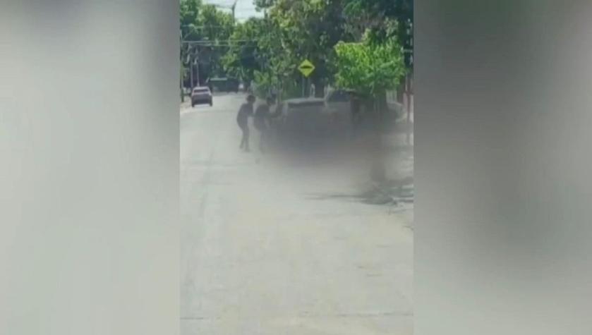 Video muestra brutal golpiza y posterior atropello a adulto mayor en La Cisterna