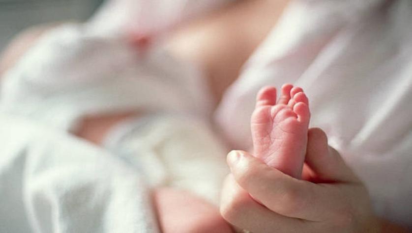 "Un bebé milagroso": Joven madre agradece a su hijo por ayudar a detectar tumor cerebral