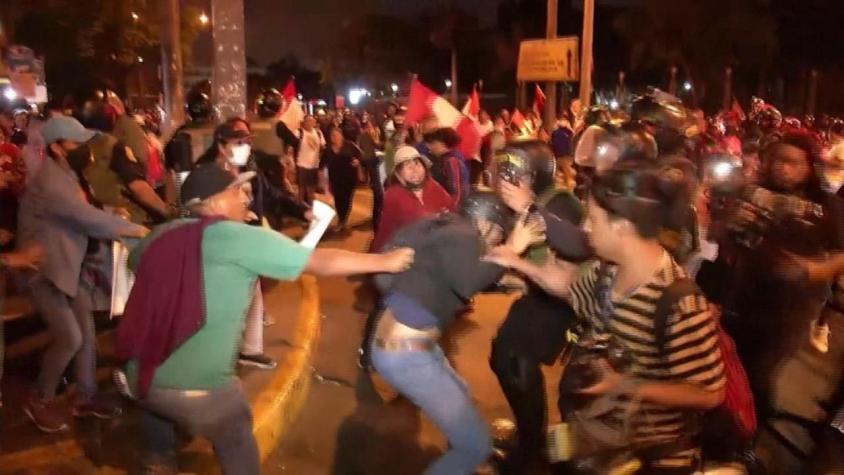 [VIDEO] Estado de emergencia a nivel nacional de Perú: Se recrudecen bloqueos y violencia