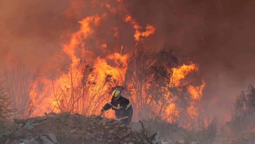 En fotos: los intensos incendios que pusieron en alerta a la zona central de Chile