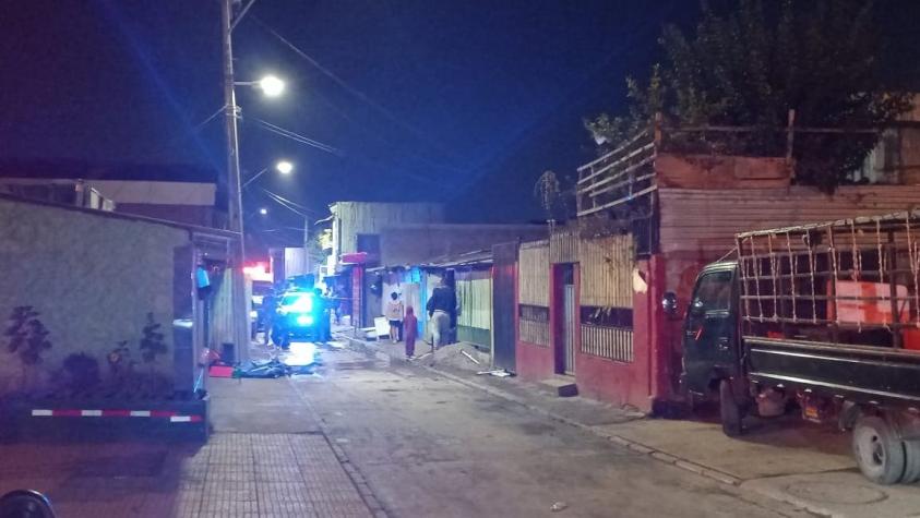 Dos muertos tras incendio en comuna de La Pintana