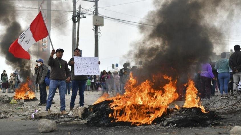 Perú reanuda operaciones en aeropuertos tras protestas contra presidenta Boluarte
