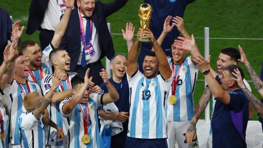 Argentina rompió una tradición: ¿Quiénes pueden tocar la Copa del Mundo y dónde está la original?
