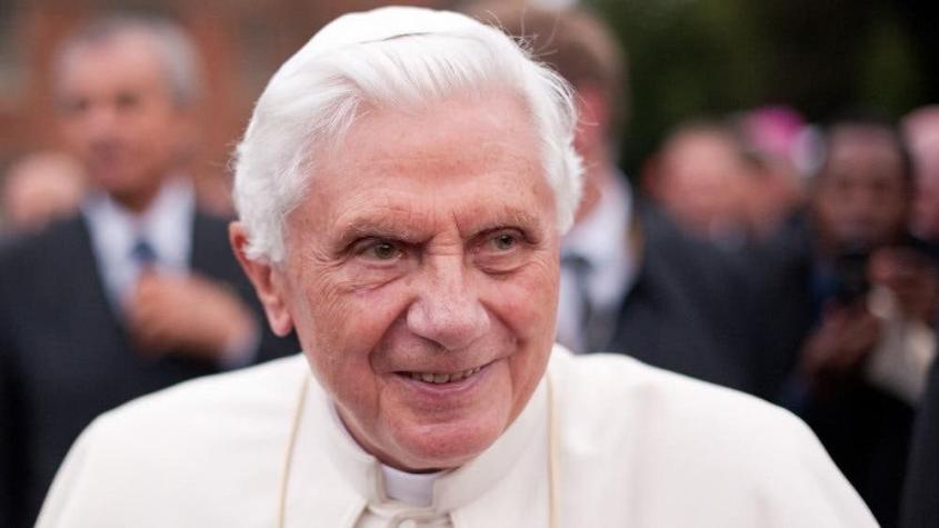 Benedicto XVI: el embrollo protocolar que plantea para el Vaticano la salud del Papa emérito