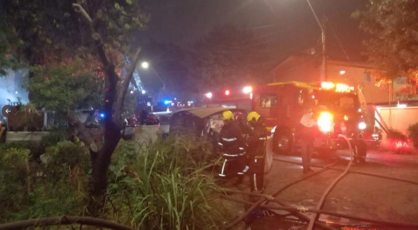 Incendio consume vivienda en Barrio Franklin