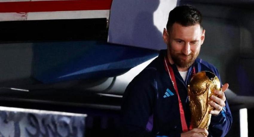 Lionel Messi vuelve a Francia para reincorporarse al PSG