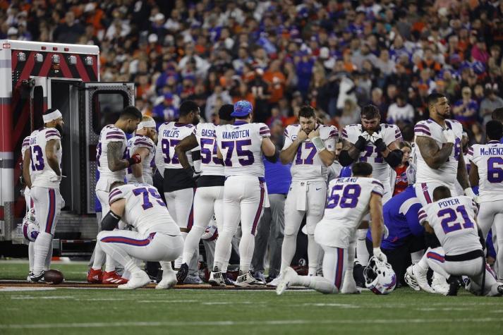 Damar Hamlin queda en estado grave tras desmayarse en partido de la NFL entre Bills y Bengals