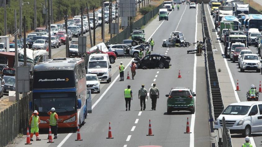 "Venía arrasando con todo": Chofer de bus relata cómo evitó más muertes en el accidente en Ruta 68