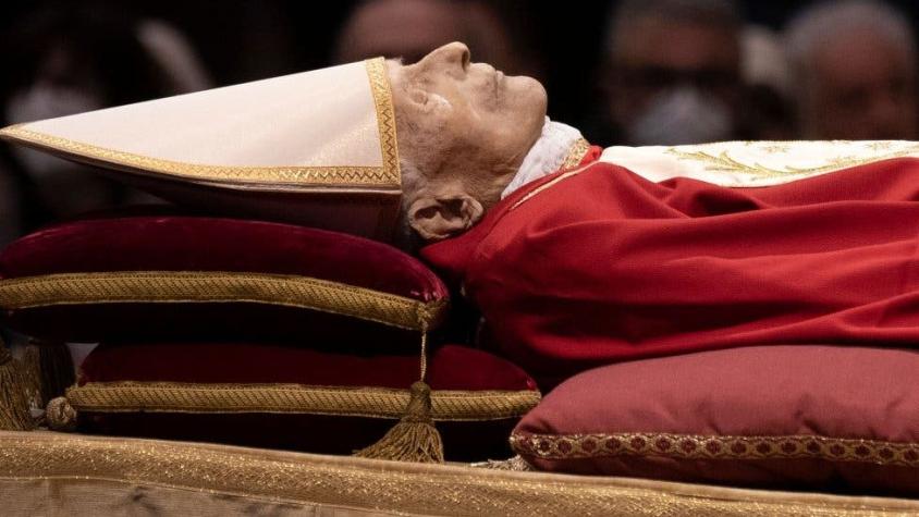 Benedicto XVI: 3 razones por las que su funeral será inédito para un Papa