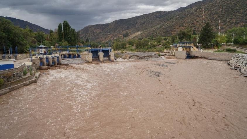 Senapred declara Alerta Temprana Preventiva regional por turbiedad del Río Maipo