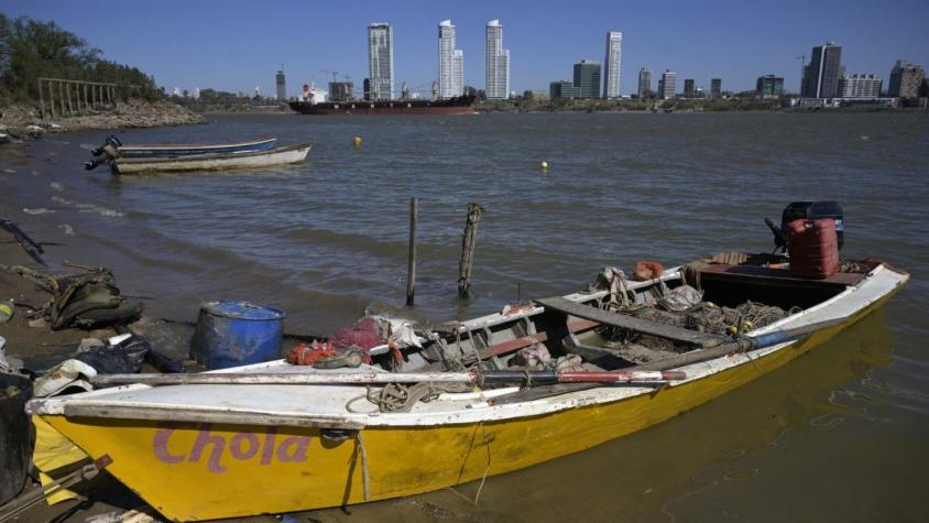 Joven intentó salvar a su amigo que se ahogaba en un río y tampoco pudo salir: ambos murieron