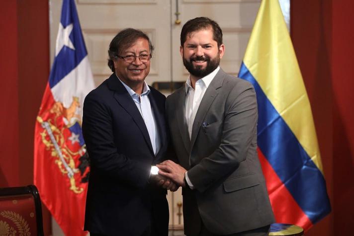 Presidente Petro canceló agenda en Chile tras derrumbe en Colombia