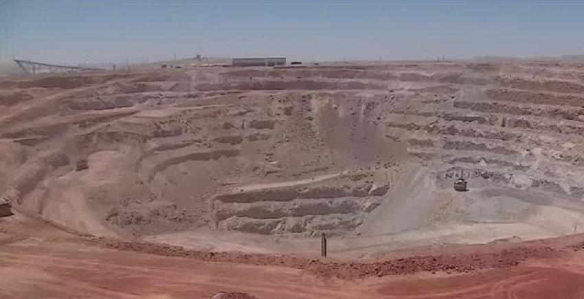[VIDEO] Operación de camiones y perforadoras: Nuevo hito en automatización de minera Centinela