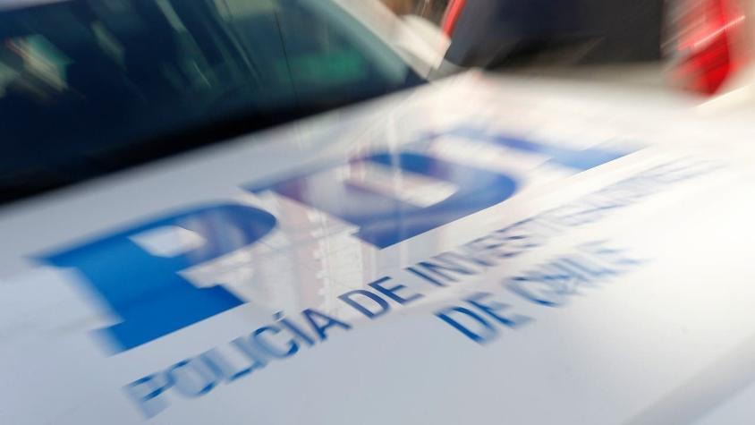 Investigan hallazgo de un cuerpo en cuartel de la PDI en Puente Alto Investigan hallazgo de un cuerpo en cuartel de la PDI en Puente Alto