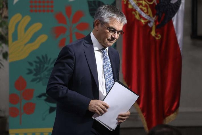 Ministro Marcel y Dominga: “La inversión en el país debe cumplir con las normas ambientales” Ministro Marcel y Dominga: “La inversión en el país debe cumplir con las normas ambientales”