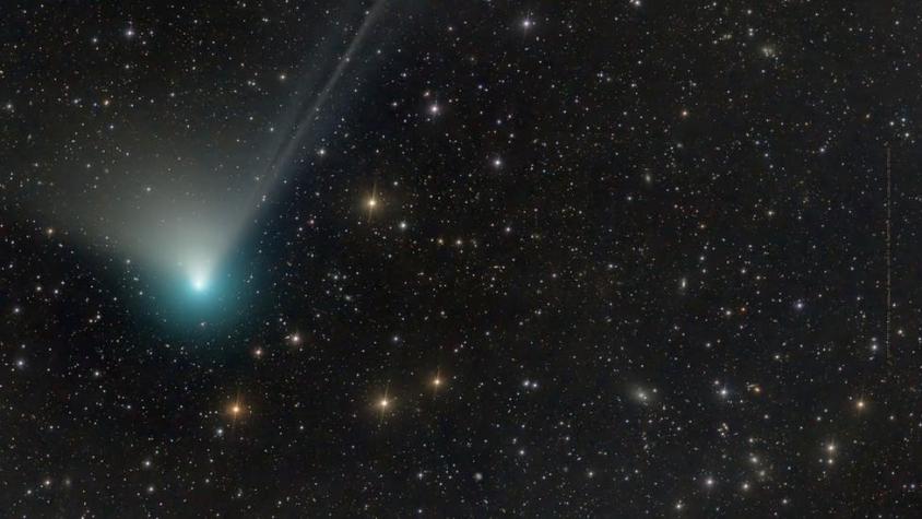 El cometa verde que pasa cerca de la Tierra cada 50.000 años (y cuándo se verá en América Latina)