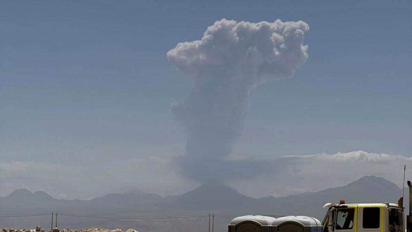 Declaran Alerta Amarilla para el volcán Láscar por aumento en la sismicidad