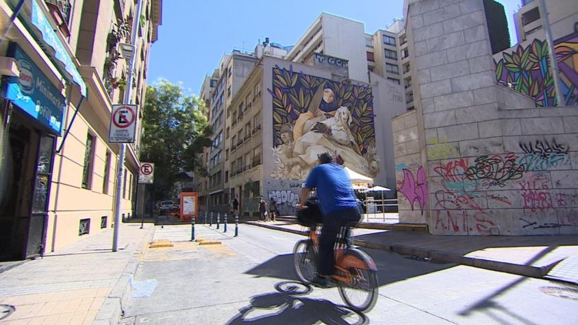 [VIDEO] Así es el plan que busca erradicar robos a turistas en el Centro de Santiago