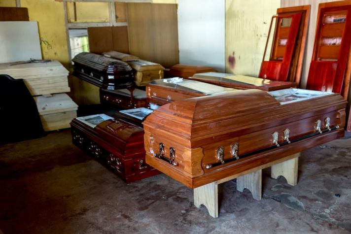 FNE busca aumentar competencia en funerarias y cementerios: servicios valen más de $ 2 millones
