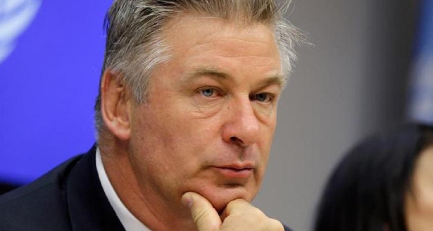 Formalizan cargos contra Alec Baldwin por homicidio involuntario