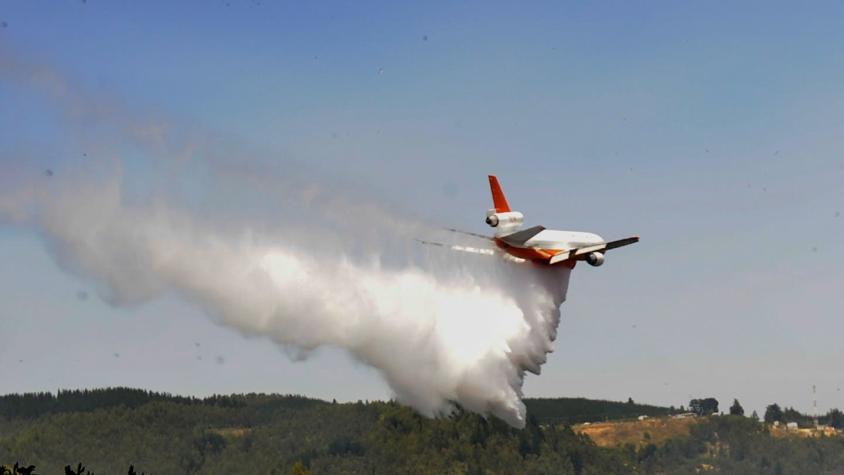 Ten Tanker: El avión que combatirá incendios forestales en Chile (y diferencias con el Supertanker)