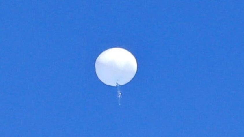 La Fuerza Aérea de Colombia registra el paso de un globo en su espacio aéreo