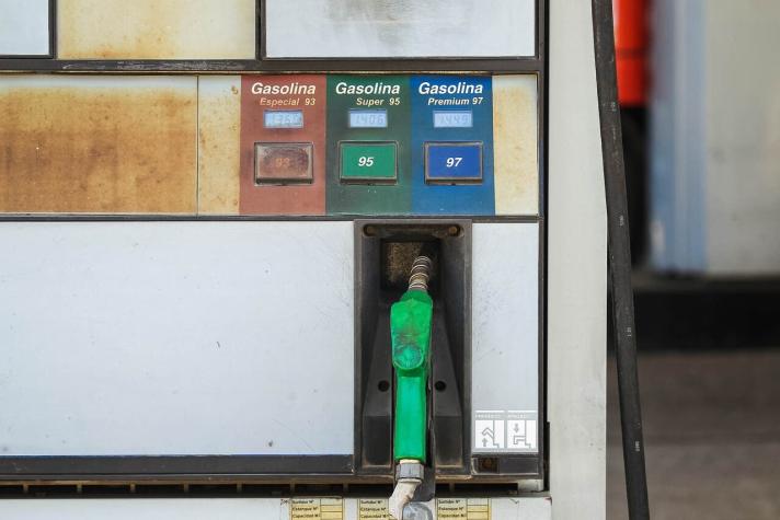 Gobierno restringe venta de combustible en bidones desde Valparaíso a Los Lagos
