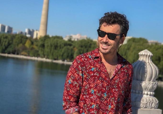 La romántica foto que publicó Nicolás Oyarzún junto a Carmen Zabala: actriz se hizo cambio de look