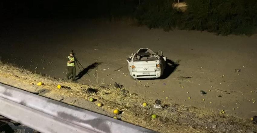 Accidente en ruta camino a Santiago desde Melipilla deja dos fallecidos