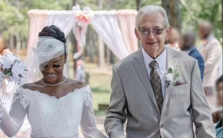 Joven de 24 años se casa con hombre de 85 y se hace viral: "Estamos deseando formar una familia"