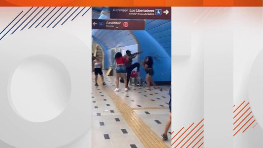 [VIDEO] Brutal pelea en Metro de Santiago: Comerciantes disputaban espacios